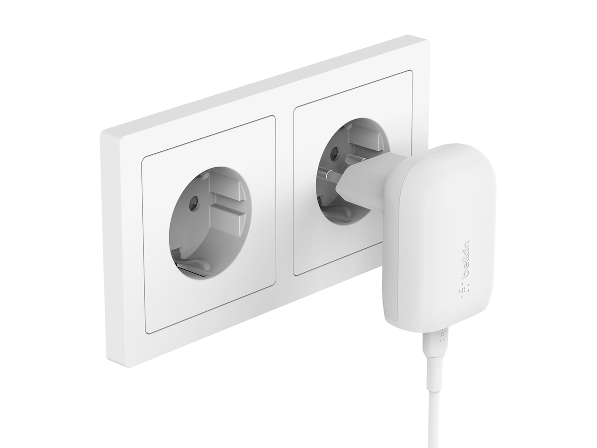 Belkin BOOST CHARGE 30W Väggladdare (vit) Laddare