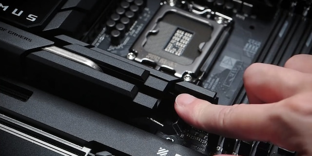 Z890 EXTREME Z890 EXTREME