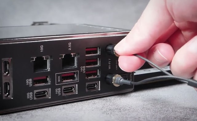 Z890 EXTREME Z890 EXTREME